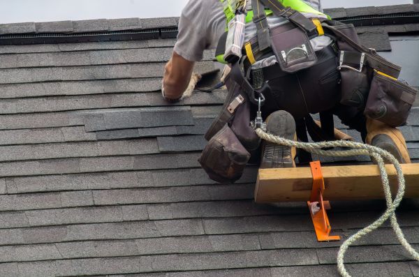 Asphalt Roofing Service in Sanford